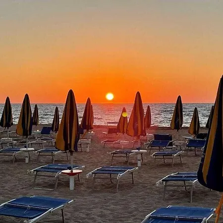 Casa Al Mare Comfortable Holiday home Torre dei Corsari